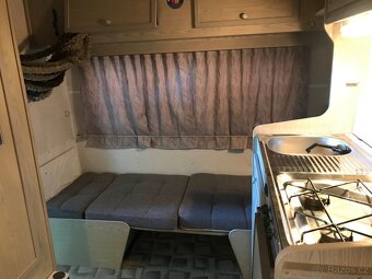 Karavan Sprite Alpine 370 - 7