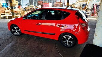 hyundai i30 1.4 benzin ( top stav ) - 7