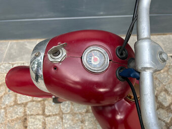 Motocykl Jawa 555 - 7