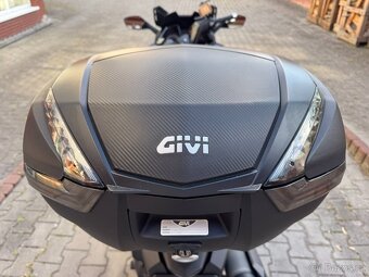 Honda Forza 125 - 7