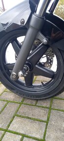 Yamaha Xmax 125 - 7