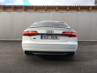 Prodám Audi S8 - 7