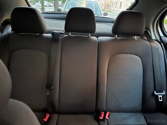 Prodám SEAT LEON 1.4 benzín, rok 2003 – nepojízdný stav - 7
