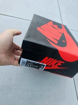 AIR JORDAN 1 LOW - 7