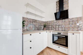 Pronájem bytu 2+1, 40 m² - Praha - Malešice, Bakalářská B - 7
