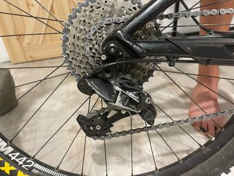 Giant Trance Advanced karbonové 27.5 2 celoodpružené kolo - 7