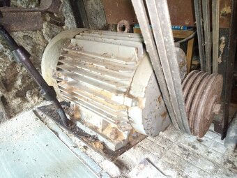 cirkulárka, váha, kára - 7