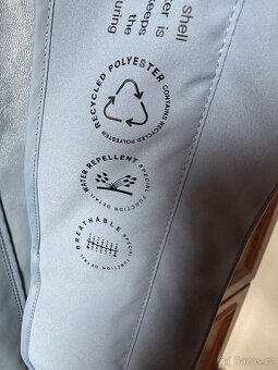 Nepromokavý kabát - 7