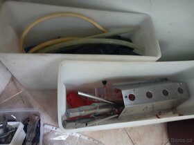 Zmrzlinový stroj + tříšťovač obojí na 220V - 7