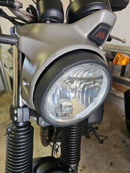Royal Enfield Scram 411 - 7