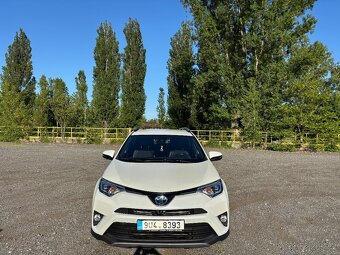 Toyota Rav4, 2,5 hybrid, 4x4, ČR, 12/2017, 116 000km - 7