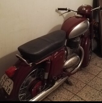 Jawa kývačka 250 - 7