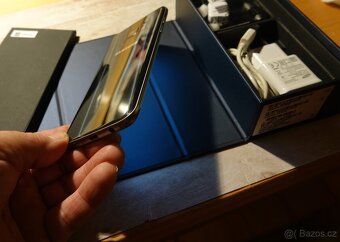 Samsung Galaxy S7 EDGE nový s balením a pouzdrem - 7