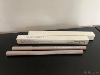 Dekorativní set na rty - 7