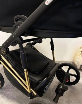 Černo-zlatý kočárek 2v1 Sojan - 7