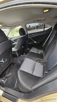 Lexus is220d 130kw - 7