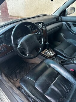 Subaru legacy 2.5 - 7