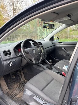 Volkswagen Golf V - 7