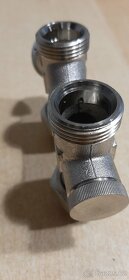 HERZ Ventil termostatický středový 1/2“ x EK přímý - 7