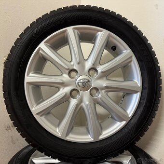 NOVÁ TOYOTA AYGO 4x100 R15 ET35+ZIMNÍ 165/60R15 8,5mm SILVER - 7