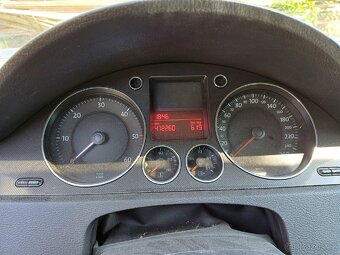 VW Passat B6 2.0 TDI 103 kW - 7