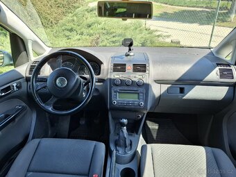 Volkswagen Touran - 7