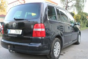 VW TOURAN 7 míst 2.0 TDI HIGHLINE - 7