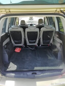 Citroen c8 2,2i - 7