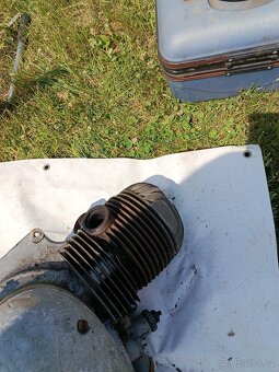 Jawa 250 kyvacka motor - 7