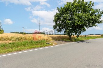 Prodej pozemku Zaječice u Pyšel - 7