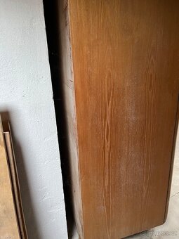 Retro skříň - kvalitní - 7