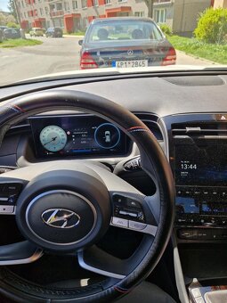 HYUNDAI TUCSON - 7