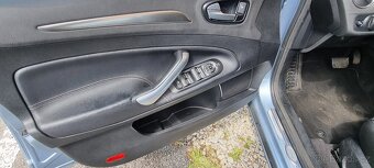 Ford Mondeo - 7