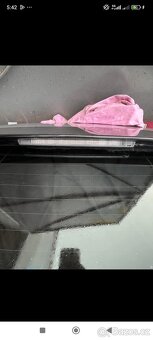 Prodám Kompletní 5dveře Citroen C4 - 7