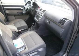 Volkswagen Touran Cross 1.4TSi,2x kola benzín manuál 103 kw - 7