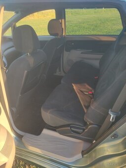 Mitsubishi Grandis 2.0 DiD - 7