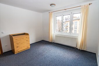 Pronájem částečně vybaveného bytu 2+KK - 7