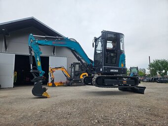bagr, minibagr, motor Kubota - 7