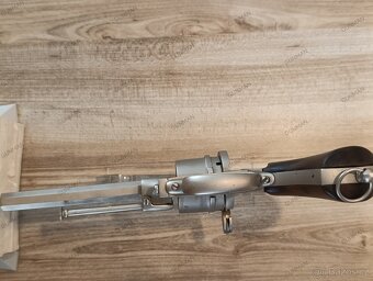 REVOLVER LEFAUCHEUX RÁŽE 9MM - 7