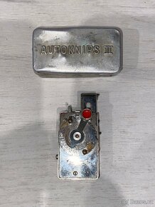 Starší fotoaparát EXA la , Autoknips II a příslušenství - 7