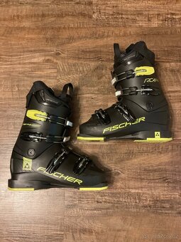 Sjezdový set Salomon XMax a Fischer RC4 - 7