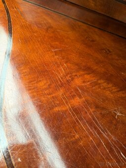 rohová vitrina Neobaroko - 7