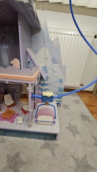 L.O.L. Zimni chata včetně panenek a příslušenství - 7