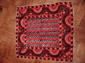 Retro šátky z pravého hedvábí - 7