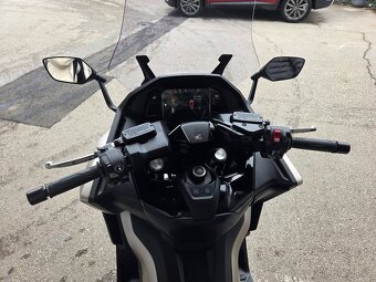 Honda Forza 750 - novy model - 7
