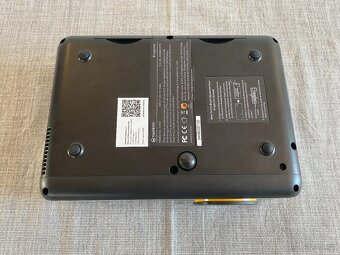 Projektor Vankyo Performance V700G - 7