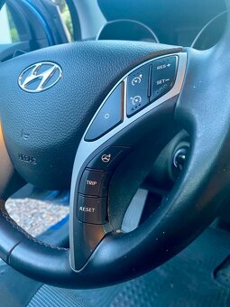Hyundai i30 Hatchback (2016) 1.6 CRDi 81 kW 1. majitel - 7