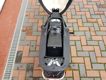 Nová E-Babeta Racceway - elektrická a bez ŘP - 7