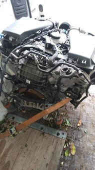 MOTOR MERCEDES AMG C63 M157 4MATIC 5.5 V8 BITURBO NA DÍLY - 7