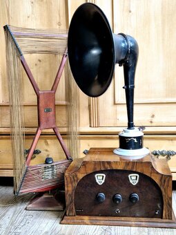 Rádio Stygor, 1931, s reproduktorem a anténou - 7